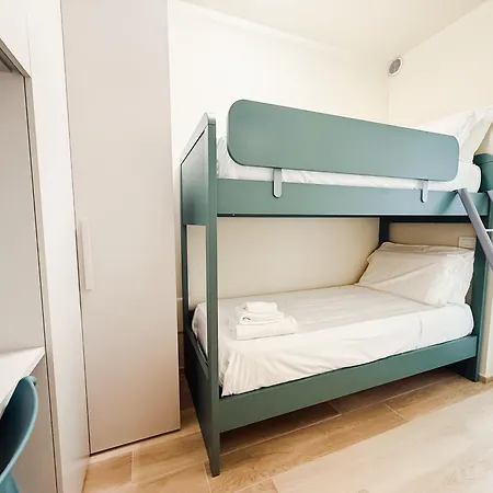 Miramare By Monholiday Apartman *